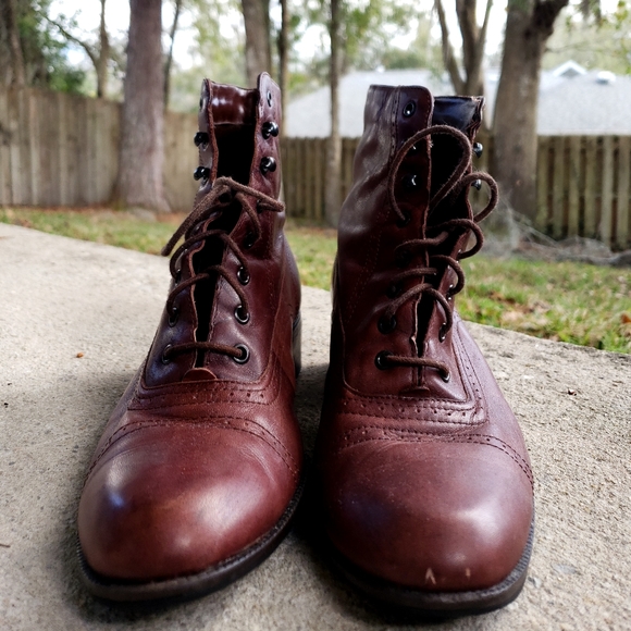 Vintage 90s Nine West Boots - Picture 3 of 7
